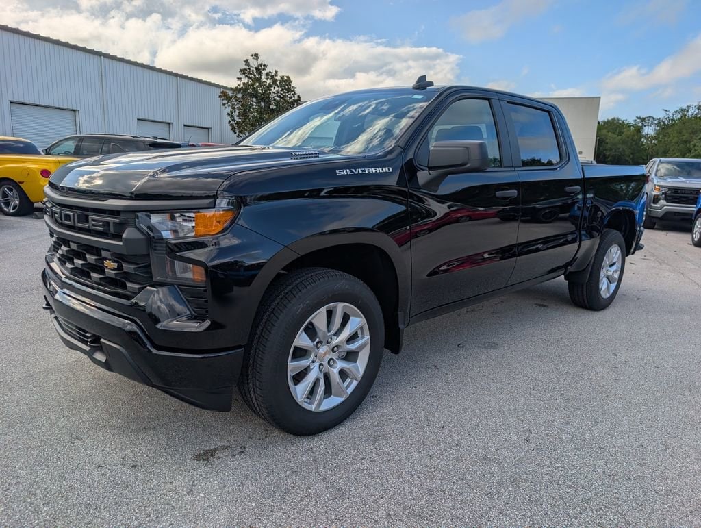 New 2026 Chevrolet Silverado 1500 Custom Truck