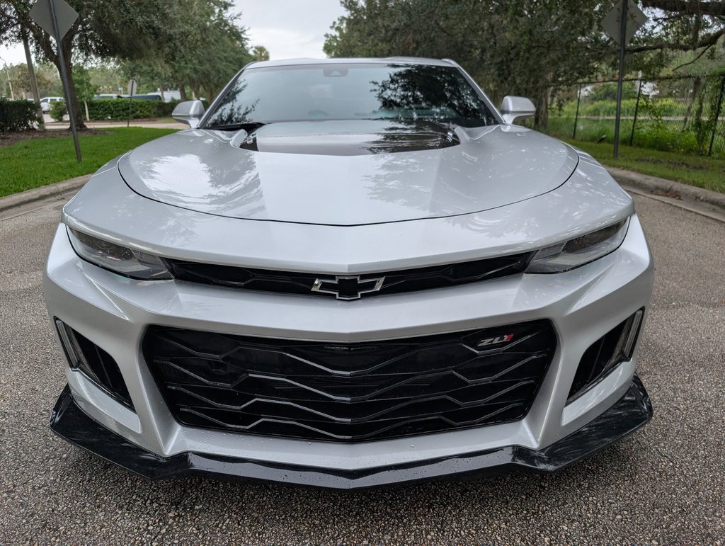 2019 Chevrolet Camaro ZL1 photo 2