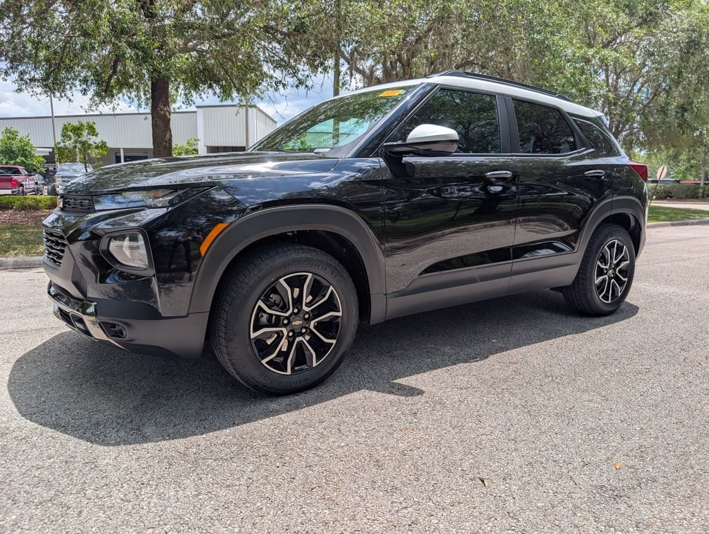 Used 2023 Chevrolet Trailblazer Activ SUV