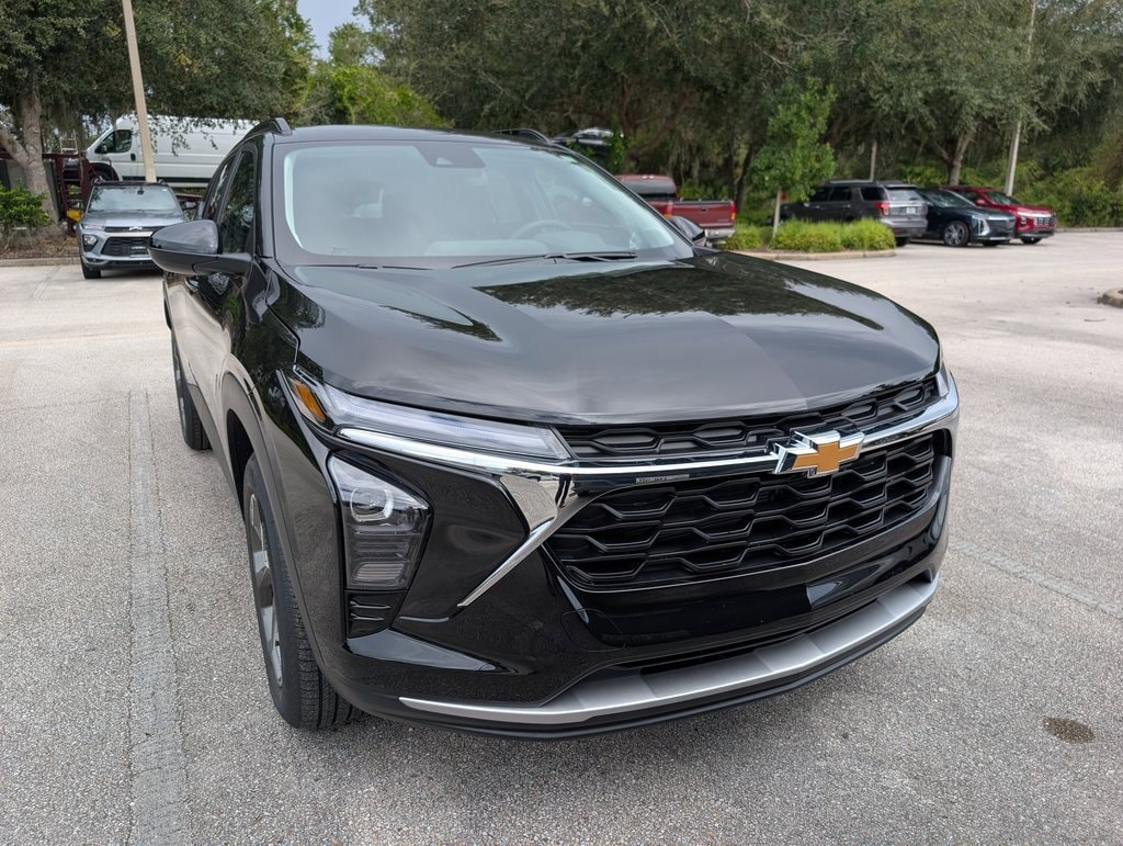 New 2026 Chevrolet Trax LT SUV