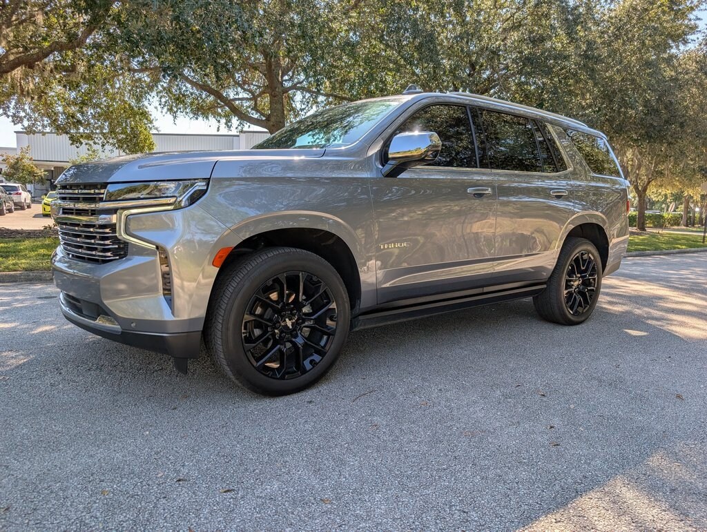 2022 Chevrolet Tahoe Premier photo 3
