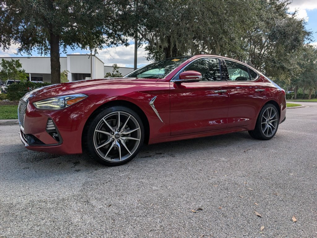 2020 Genesis G70 Prestige Dynamic 2.0T Sport photo 3
