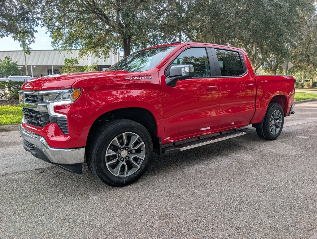 New 2026 Chevrolet Silverado 1500 LT Truck