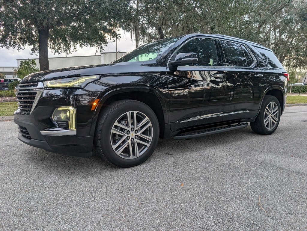 Used 2023 Chevrolet Traverse High Country SUV