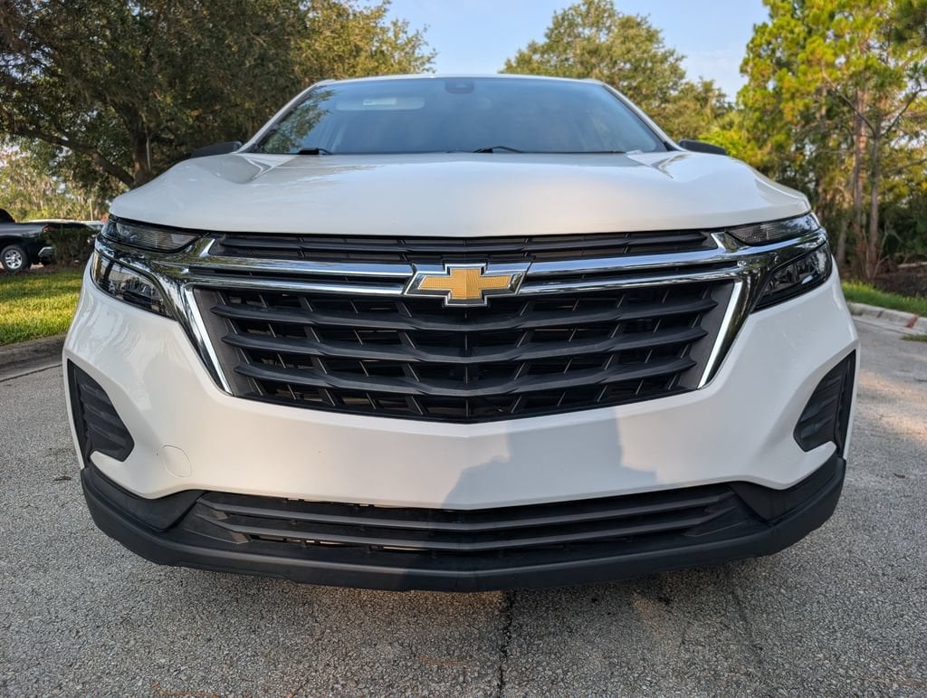 Used 2022 Chevrolet Equinox LS with VIN 3GNAXHEV8NS163439 for sale in Palm Coast, FL