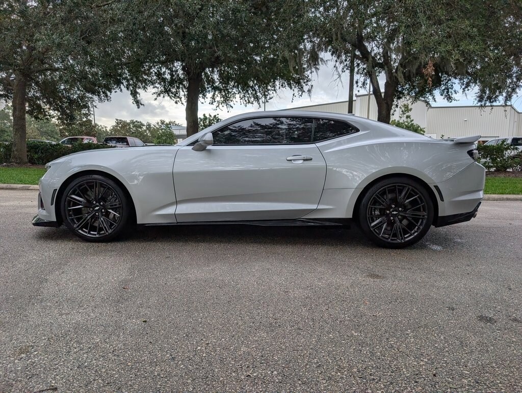 2019 Chevrolet Camaro ZL1 photo 4