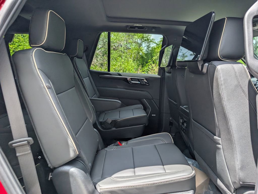 2026 Chevrolet Tahoe Premier - Photo 17