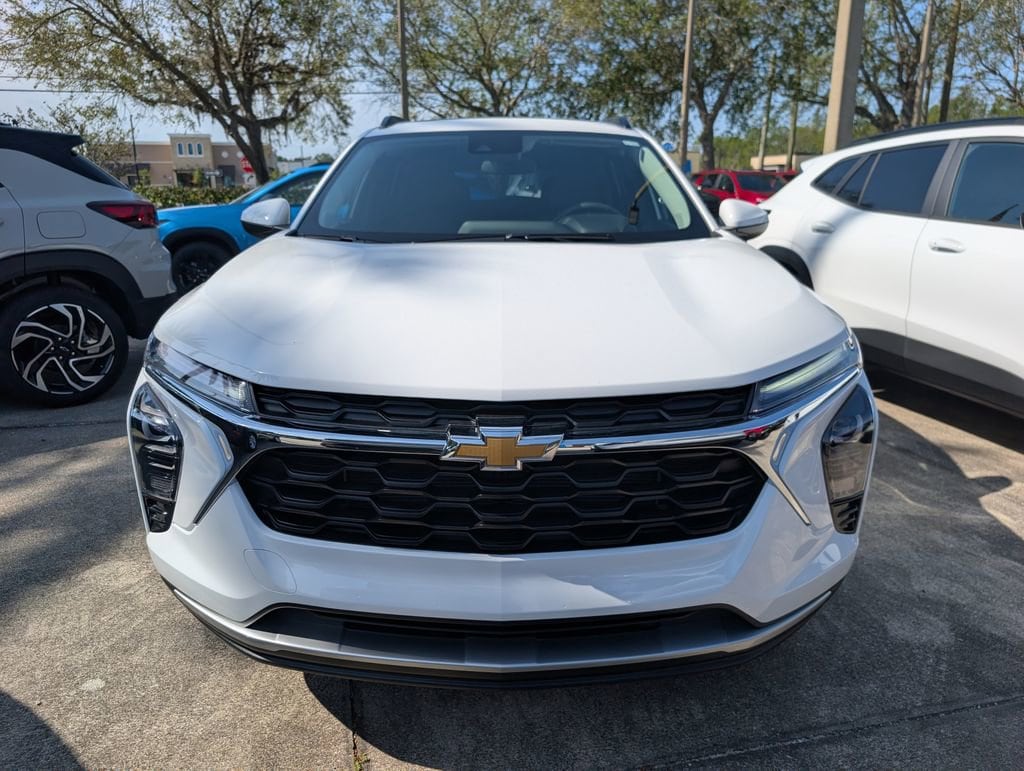 New 2026 Chevrolet Trax LT SUV