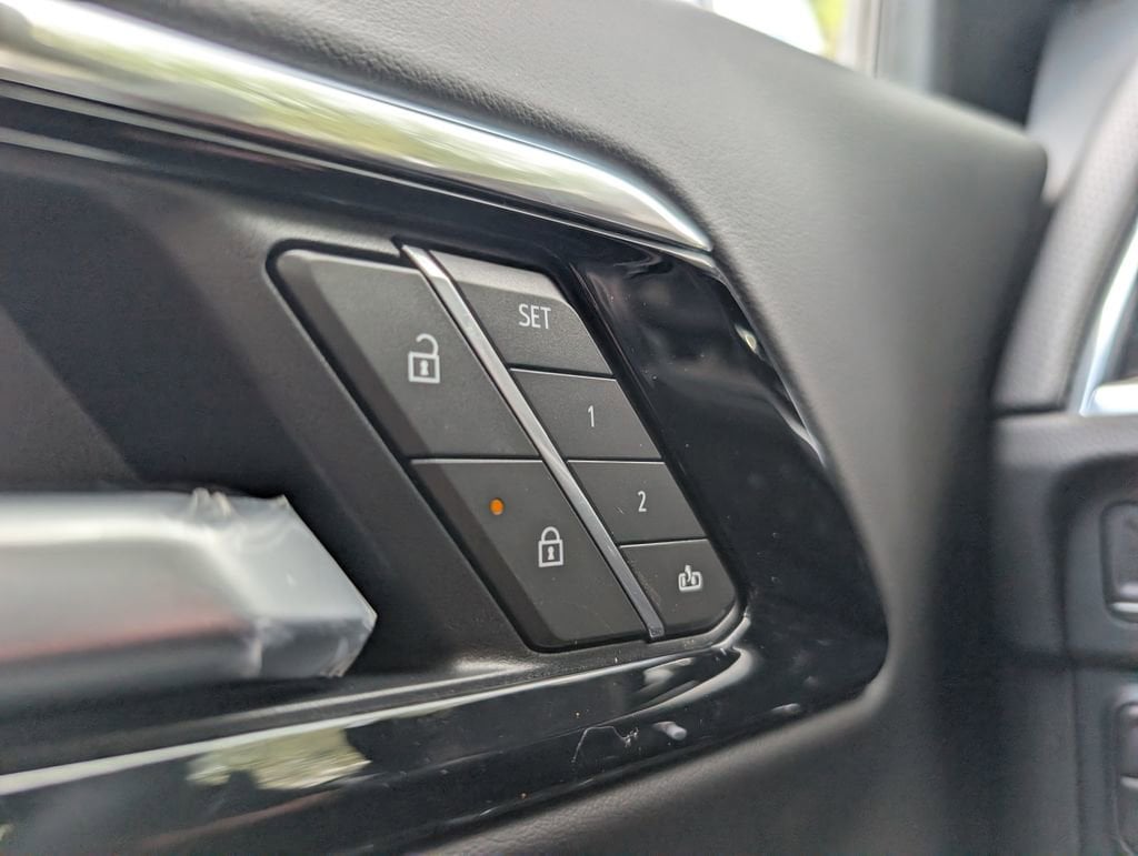 2026 Chevrolet Tahoe Premier - Photo 21