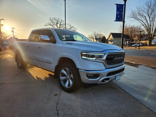 Used 2021 RAM Ram 1500 Pickup Limited with VIN 1C6SRFHT0MN559371 for sale in Lake City, Minnesota