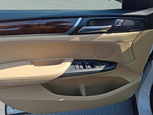 2016 BMW X3 xDrive28i - Photo 12