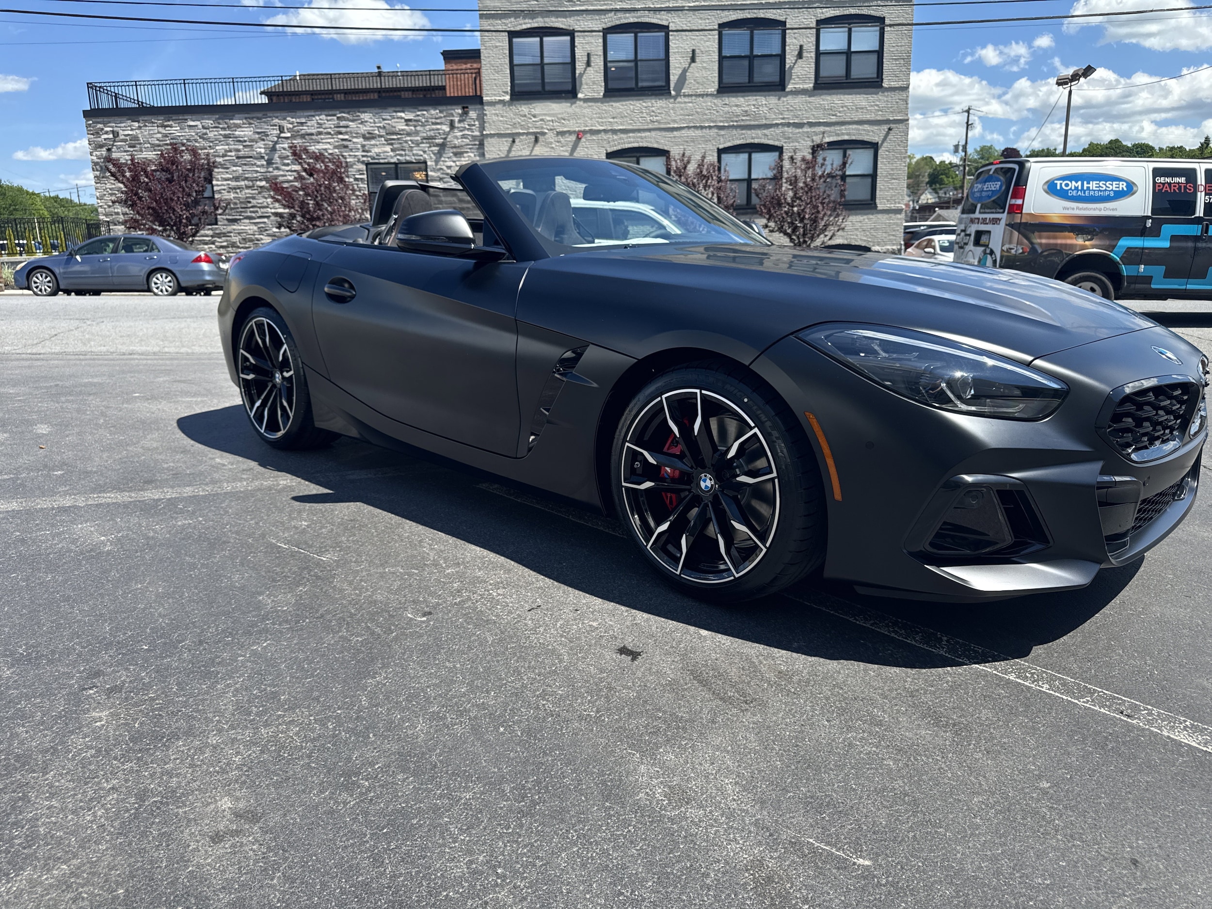 2026 BMW Z4 M40i - Photo 6