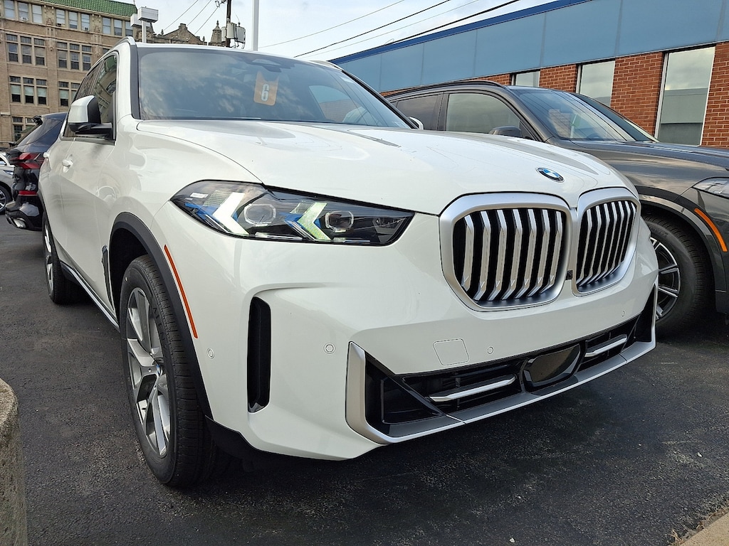 New 2026 BMW X5 xDrive40i SUV