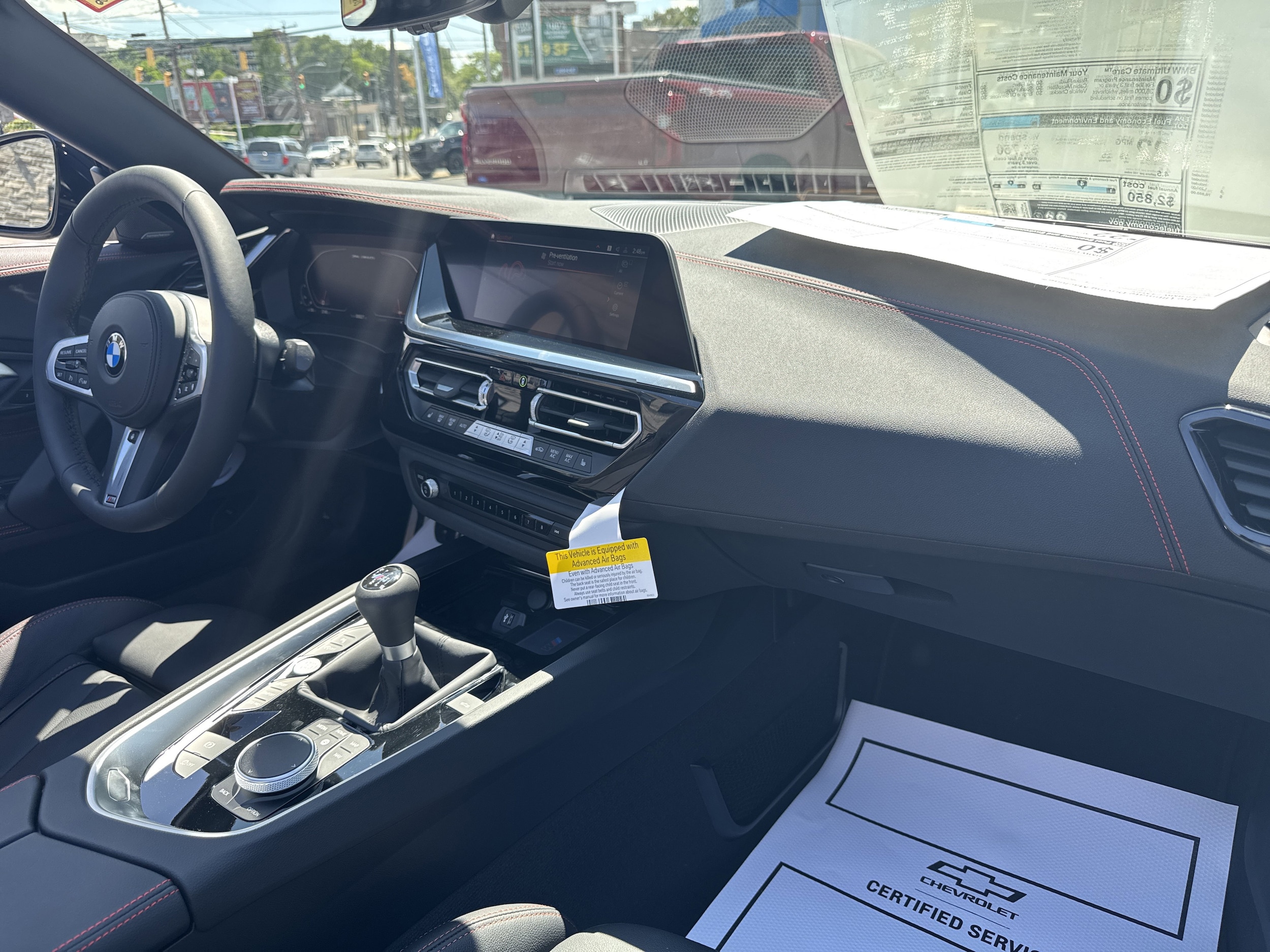 2026 BMW Z4 M40i - Photo 8