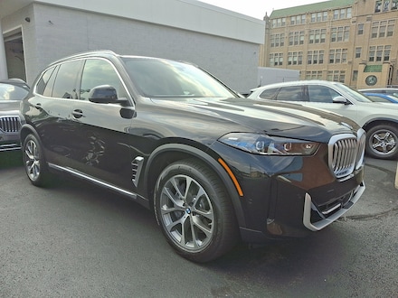 2026 BMW X5 PHEV xDrive50e SUV 5UX43EU09T9122435 BT26009