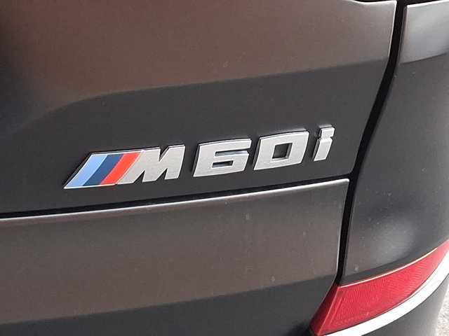 2024 BMW X5 M60i - Photo 31