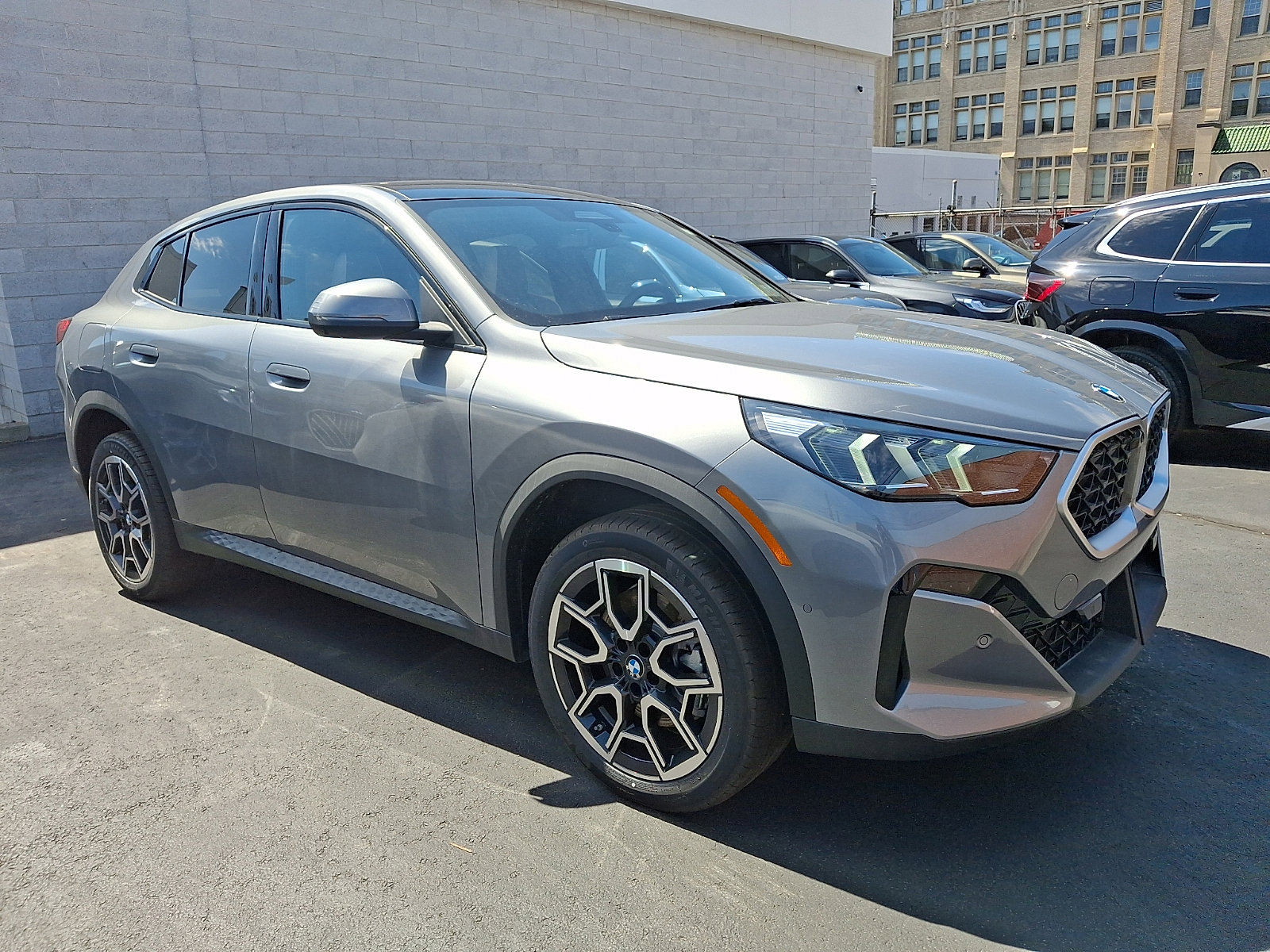 2026 BMW X2 xDrive28i's photo