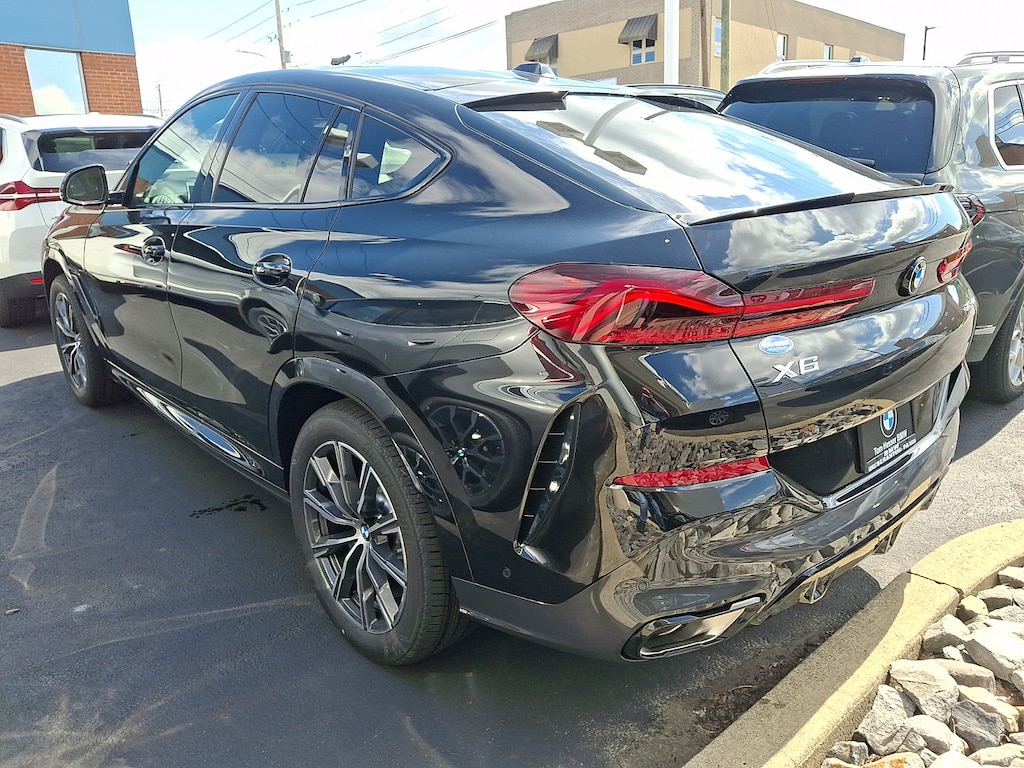 New 2027 BMW X6 xDrive40i SUV
