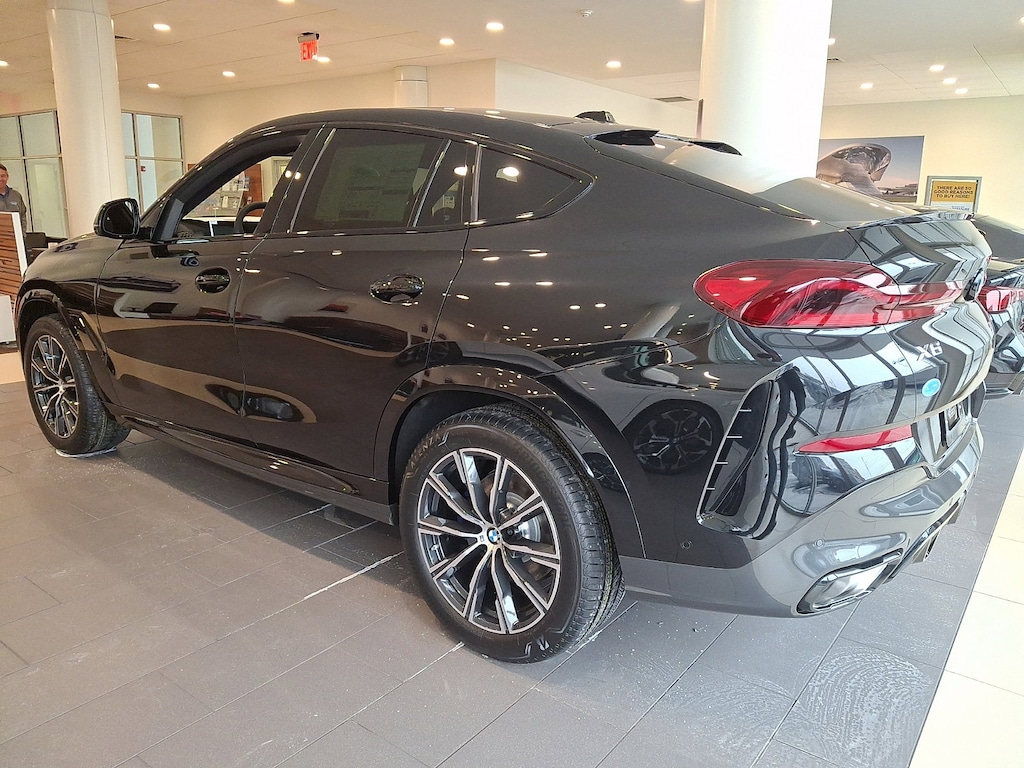 New 2026 BMW X6 xDrive40i SUV
