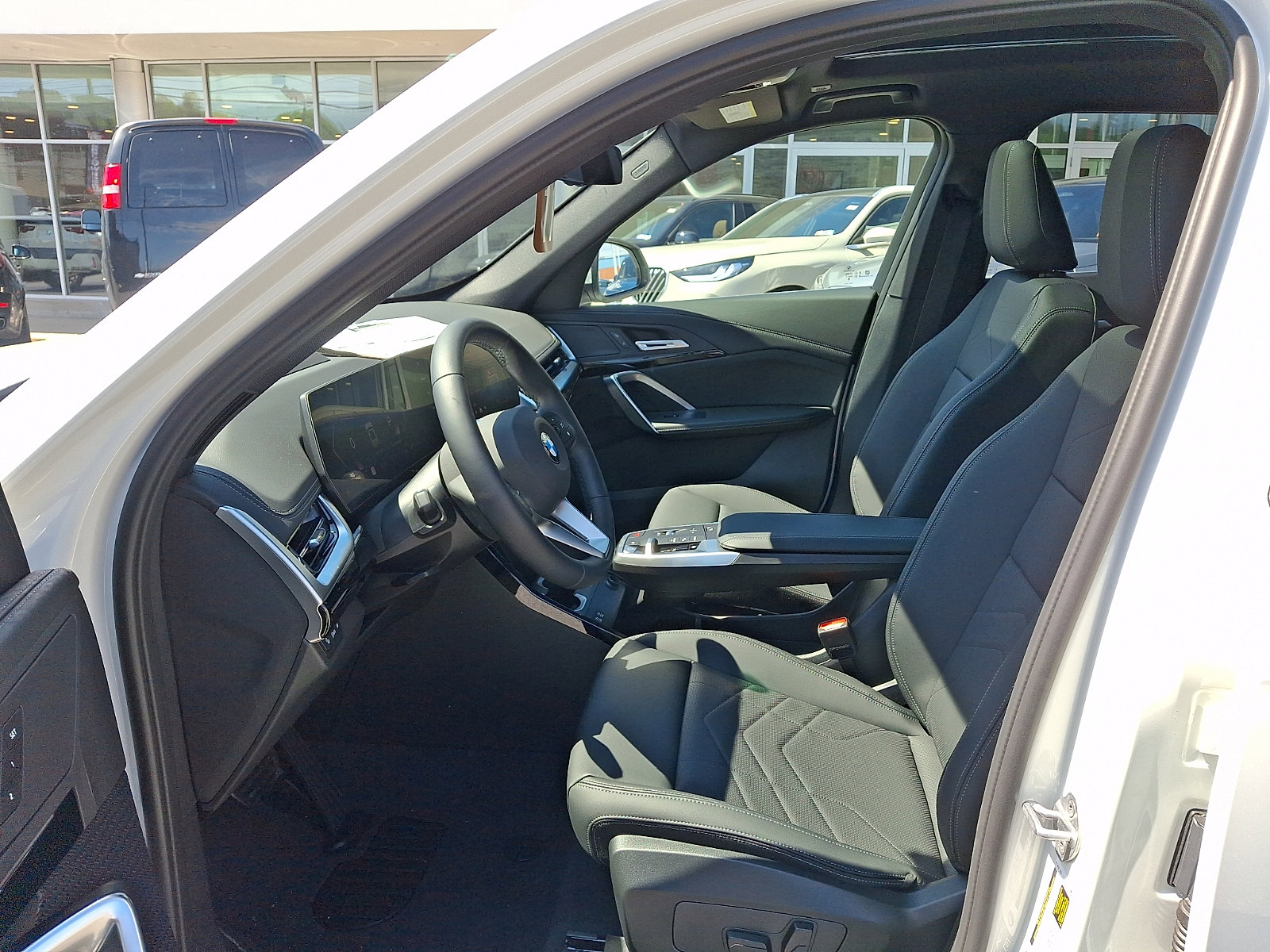 2026 BMW X1 XDrive28i - Photo 8