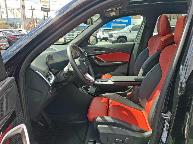 2024 BMW X1 28i - Photo 13