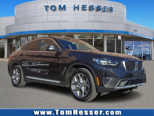 2025 BMW X4 xDrive30i's photo