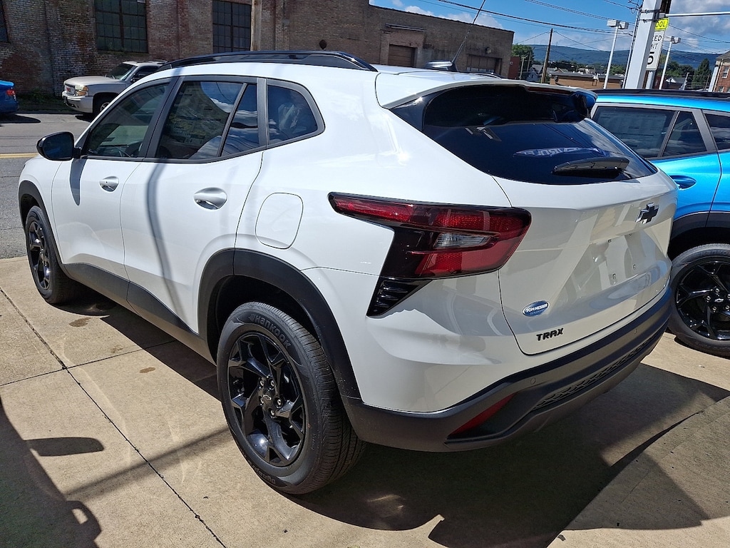 New 2026 Chevrolet Trax LT SUV