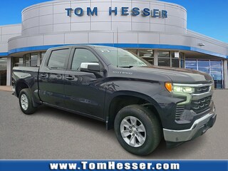 Used 2022 Chevrolet Silverado 1500 LT Crew Cab Pickup For Sale in Scranton, PA