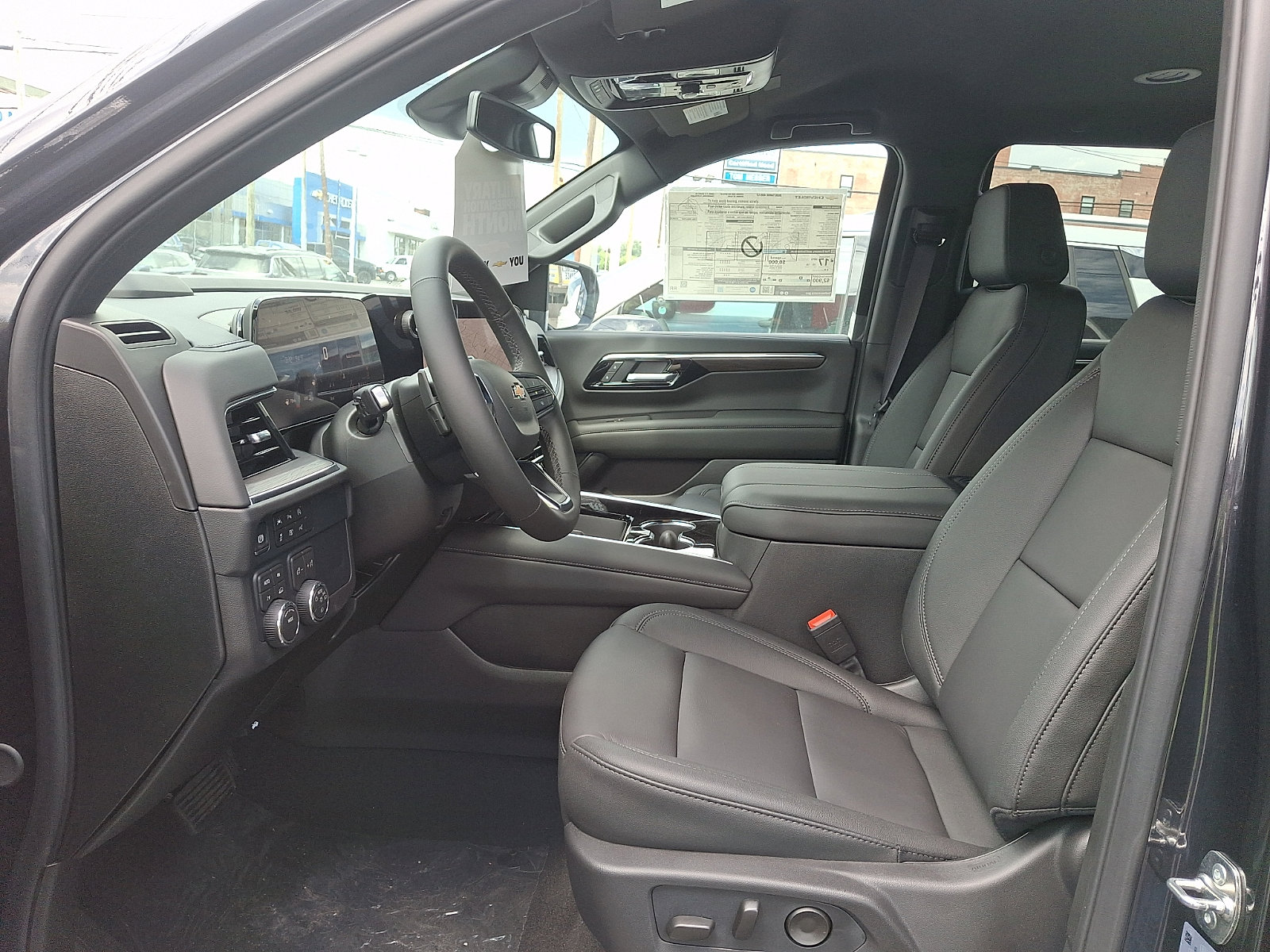 2026 Chevrolet Tahoe LT - Photo 8