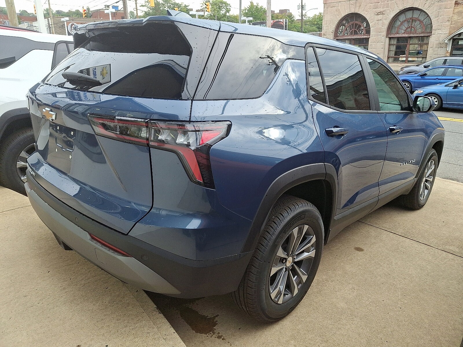 2026 Chevrolet Equinox LT photo 3