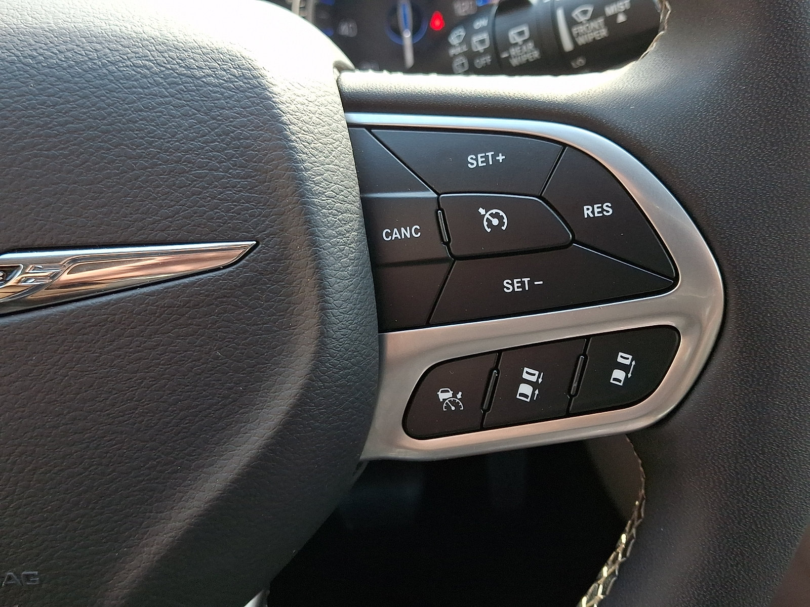 2024 Chrysler Pacifica Touring L - Photo 21