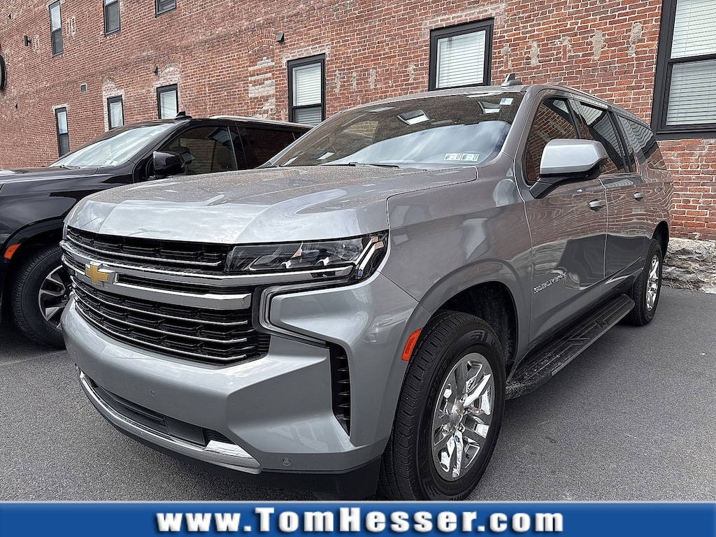 Used 2024 Chevrolet Suburban LT Sport Utility