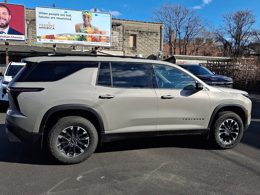 New 2026 Chevrolet Traverse AWD Z71 SUV