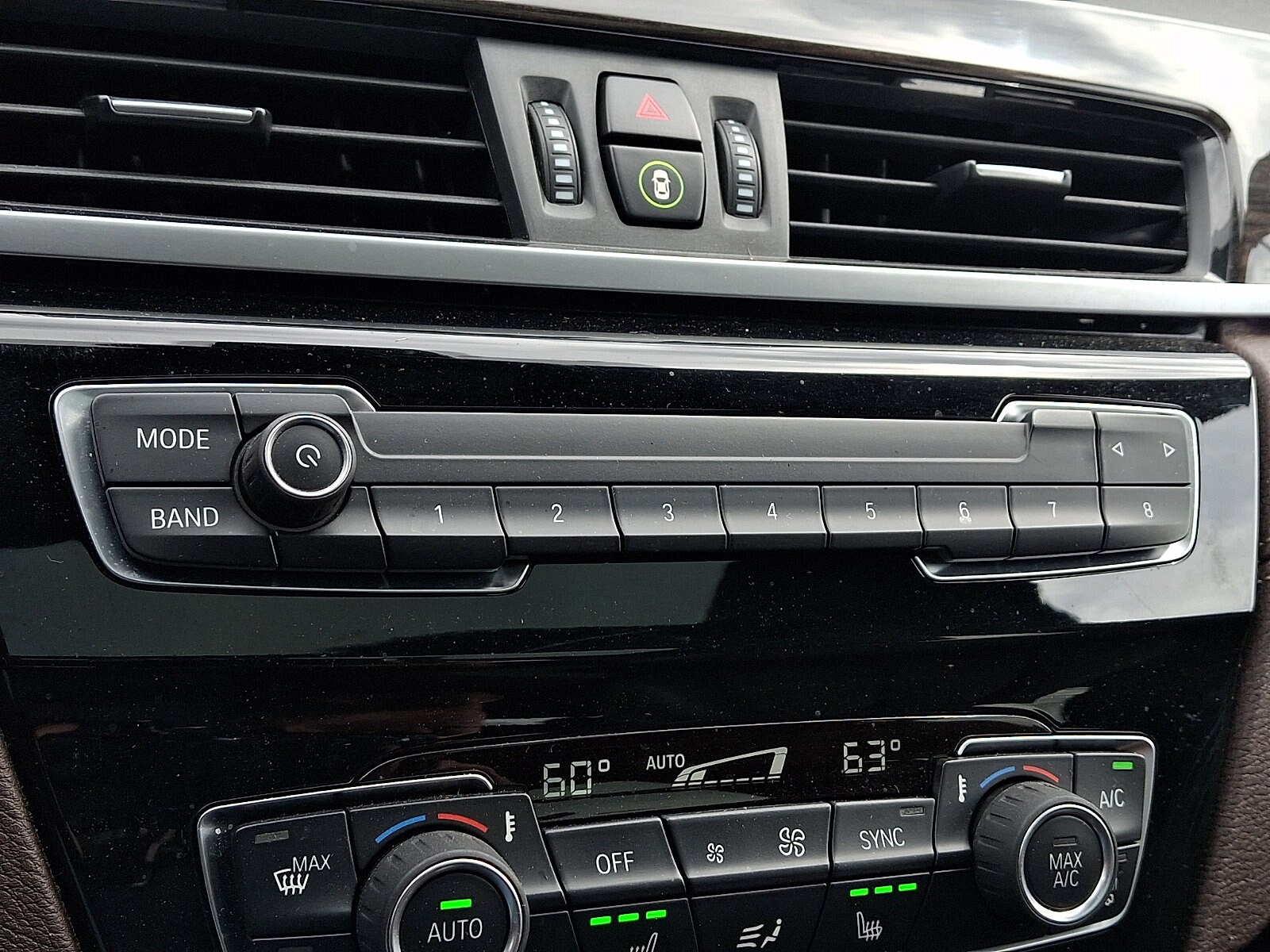 2021 BMW X1 28i - Photo 17