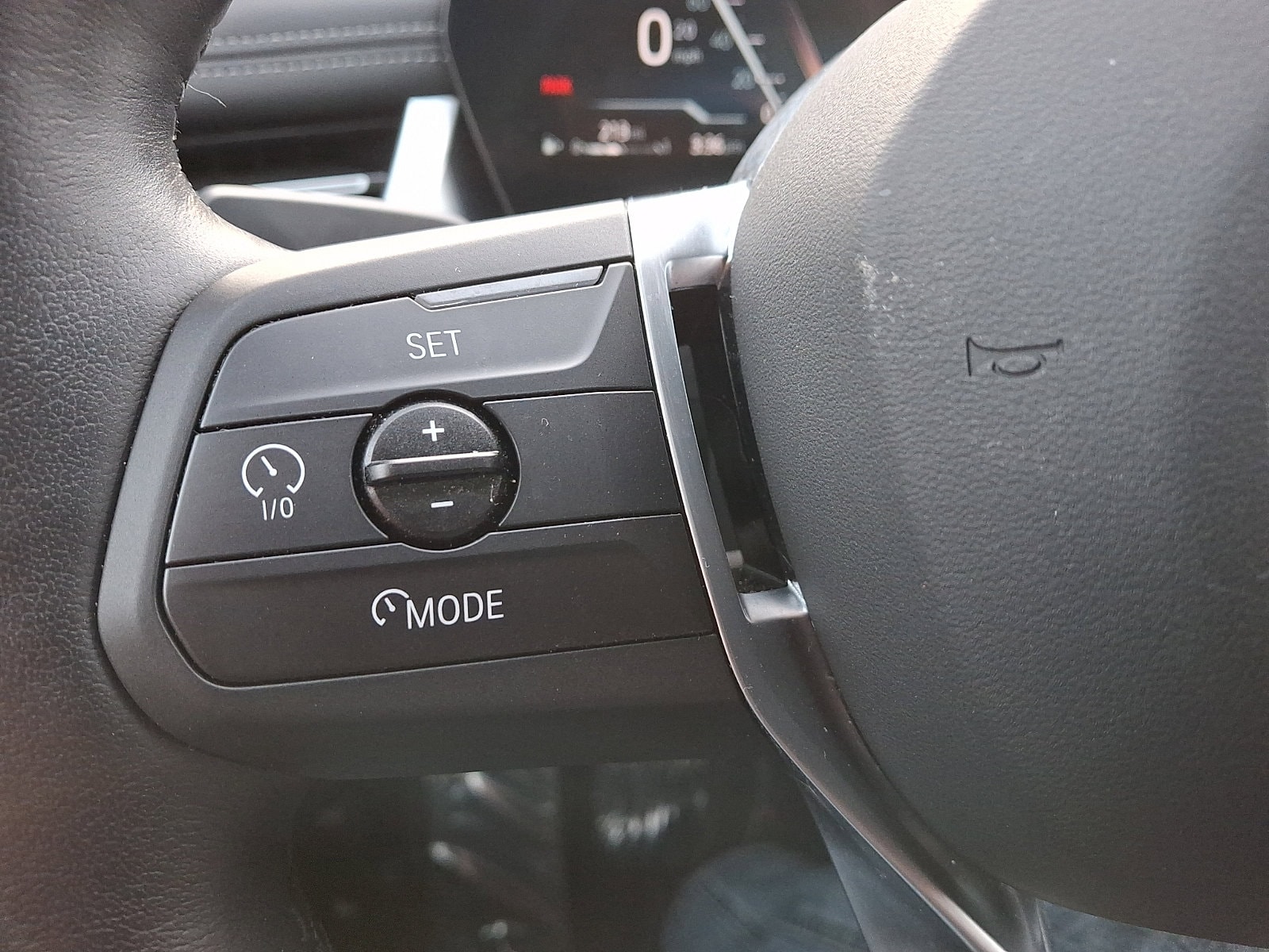 2025 BMW X1 28i - Photo 20