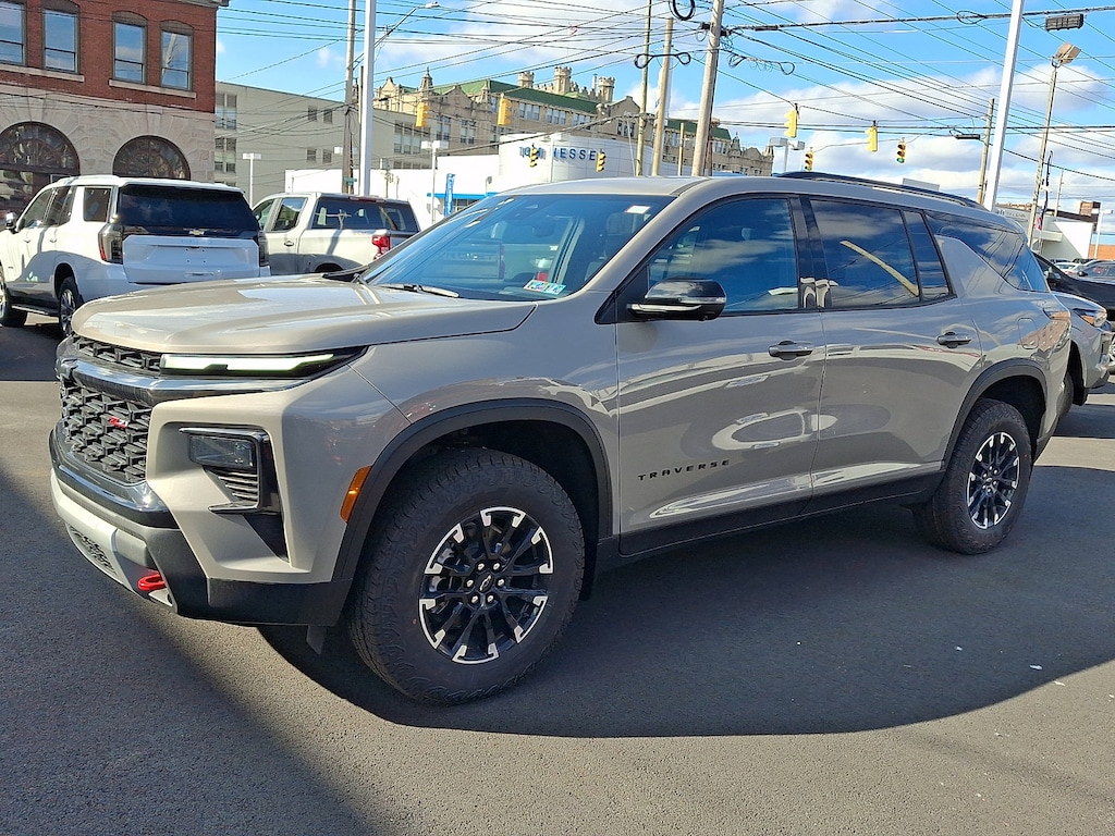 New 2026 Chevrolet Traverse AWD Z71 SUV