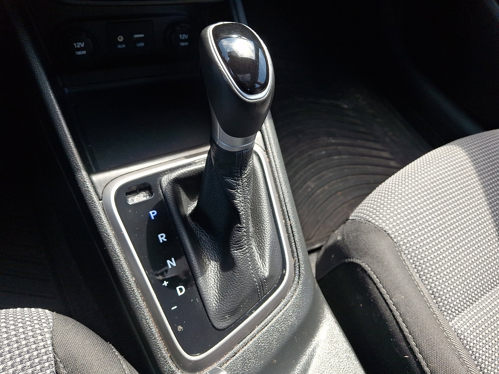 2019 Hyundai Accent Limited - Photo 15