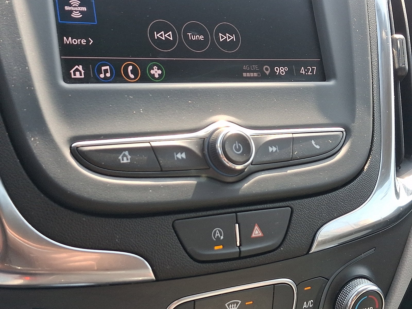 2024 Chevrolet Equinox LS - Photo 17