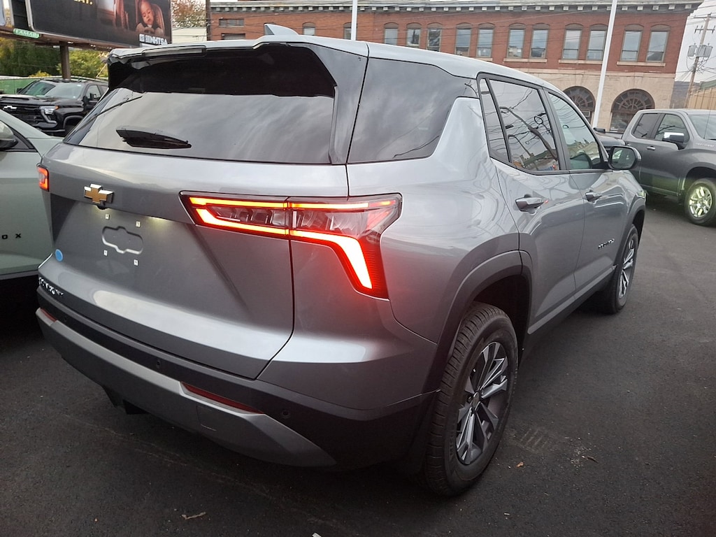New 2026 Chevrolet Equinox AWD LT SUV