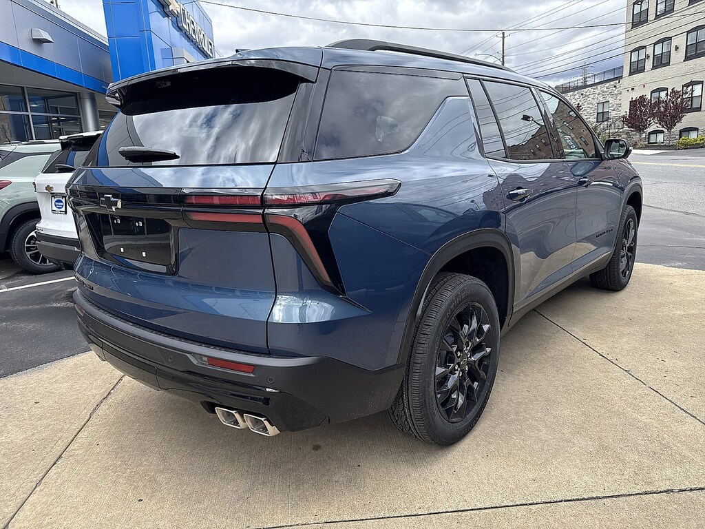New 2026 Chevrolet Traverse AWD LT SUV