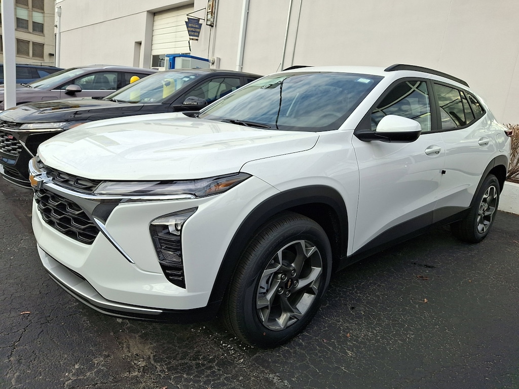 New 2026 Chevrolet Trax LT SUV