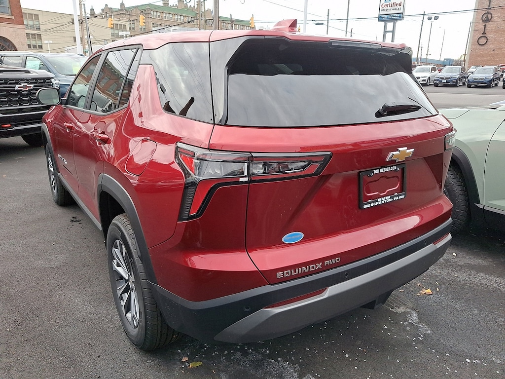 New 2026 Chevrolet Equinox AWD LT SUV