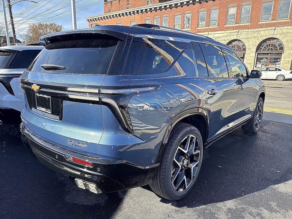 New 2026 Chevrolet Traverse AWD High Country SUV