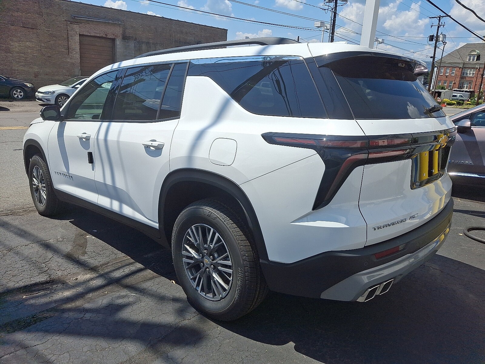 2026 Chevrolet Traverse photo 3