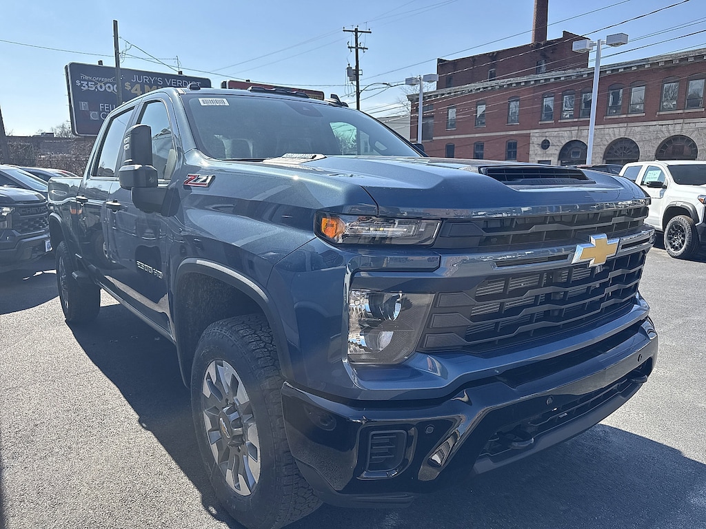 New 2026 Chevrolet Silverado 2500HD Custom Truck