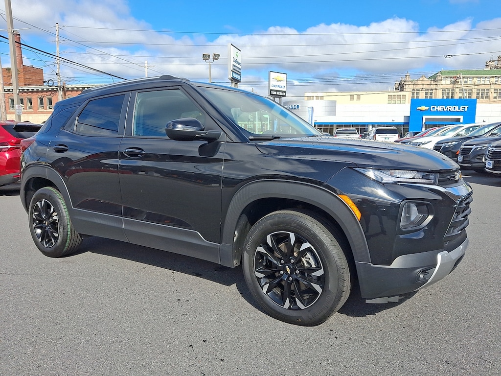 Used 2023 Chevrolet Trailblazer LT Sport Utility
