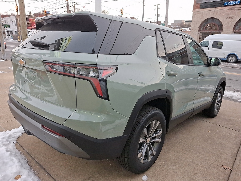 New 2026 Chevrolet Equinox AWD LT SUV