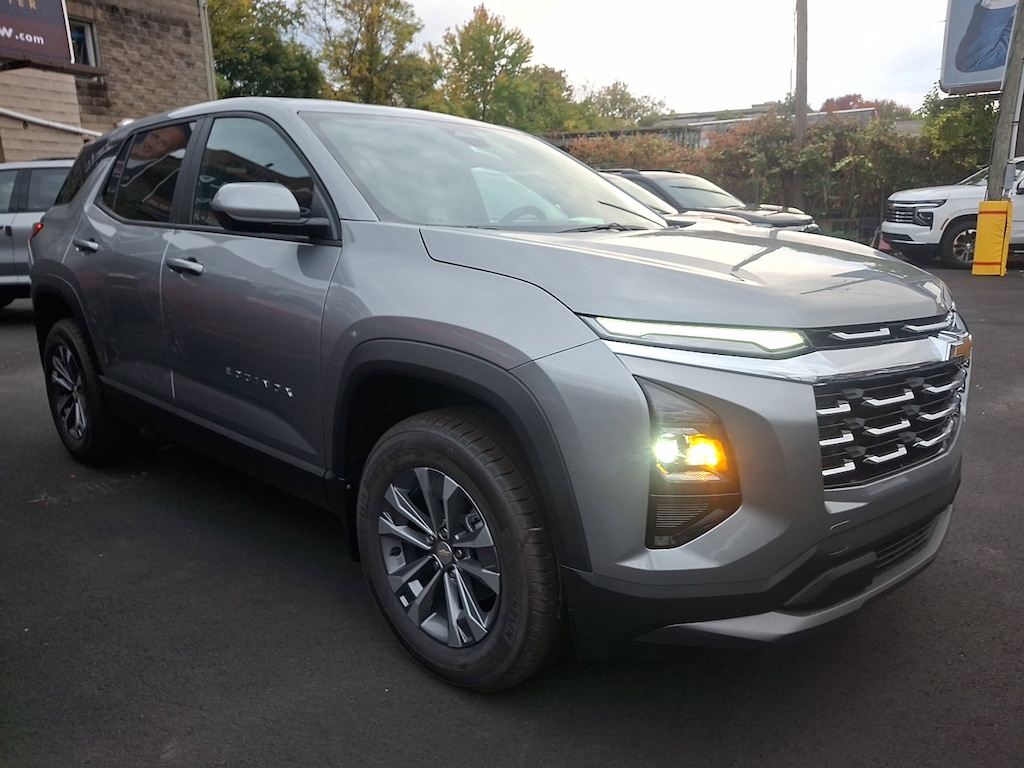 New 2026 Chevrolet Equinox AWD LT SUV