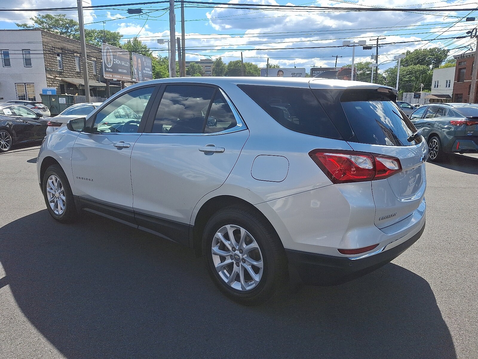 2021 Chevrolet Equinox LT photo 4