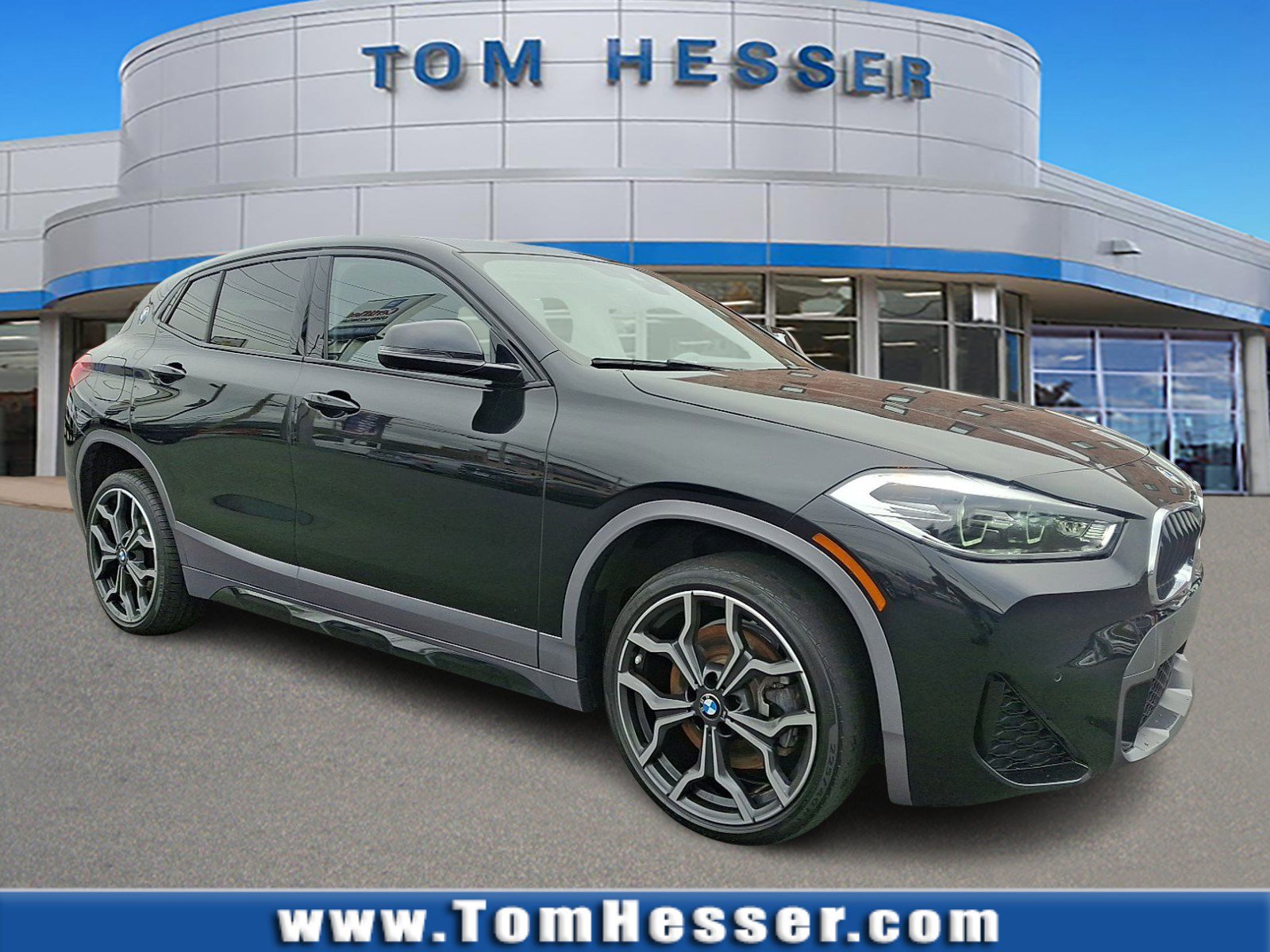 2022 BMW X2 28i's photo